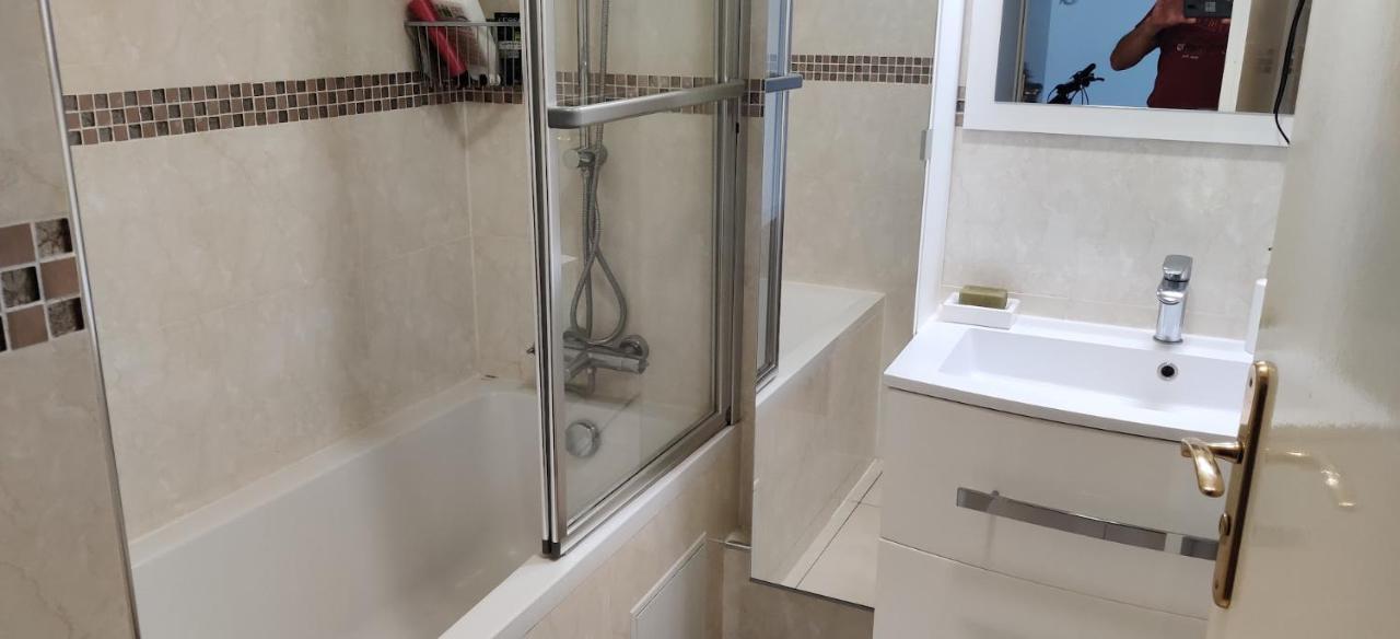 Chambre Chez L'Habitant A 5 Minutes Du Metro Ivry-sur-Seine Kültér fotó